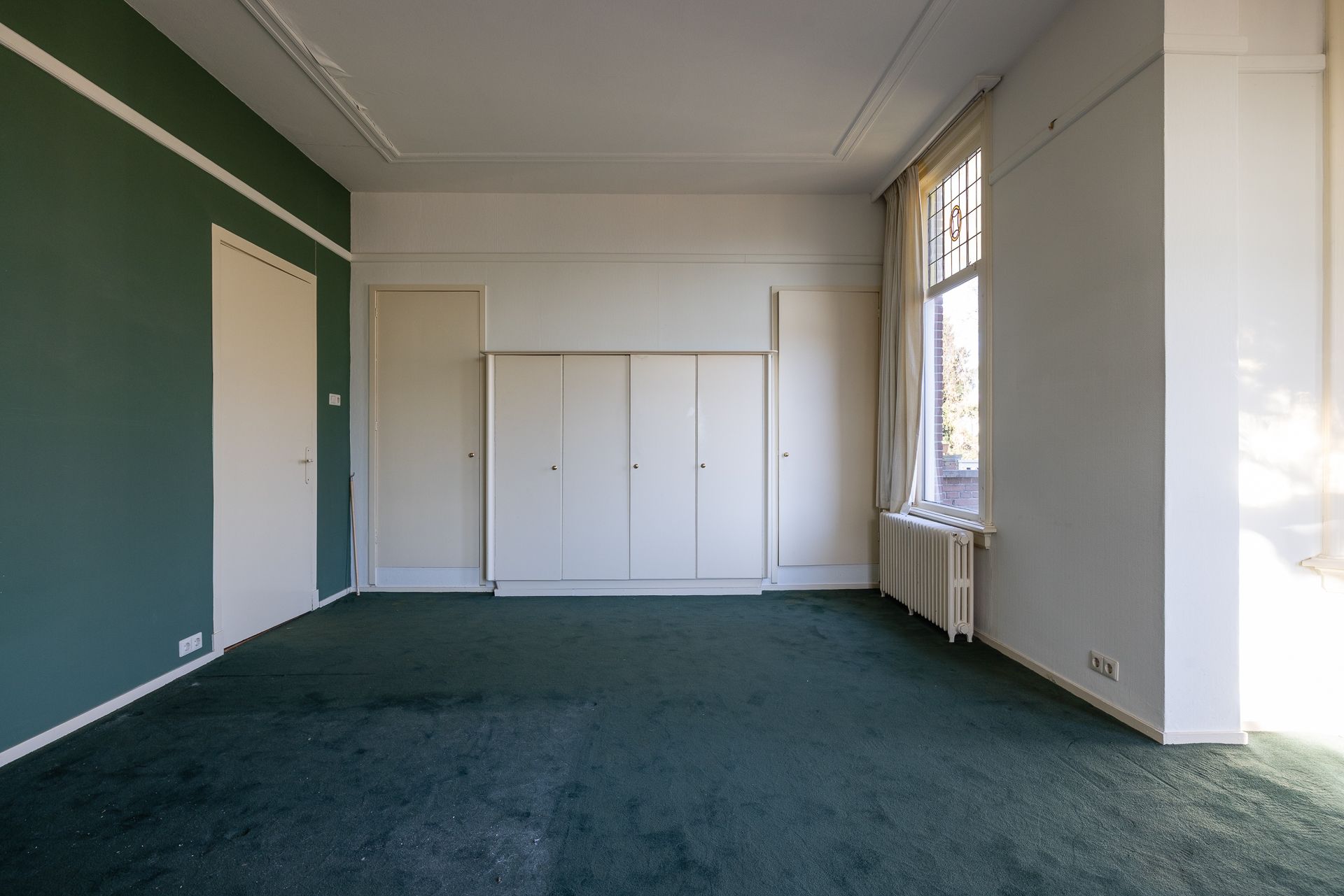 Photo 42 of Burgemeester Knappertlaan 30