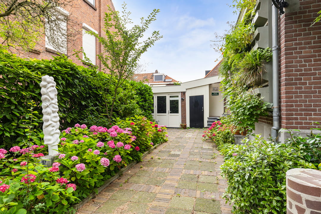 Photo 26 of Burgemeester Knappertlaan 30