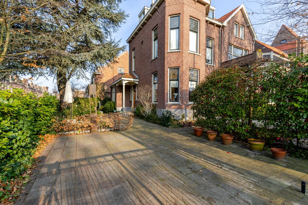 Photo 58 of Burgemeester Knappertlaan 30