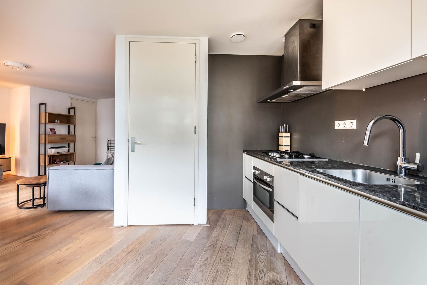 Foto 10 van Bataviastraat 65-B