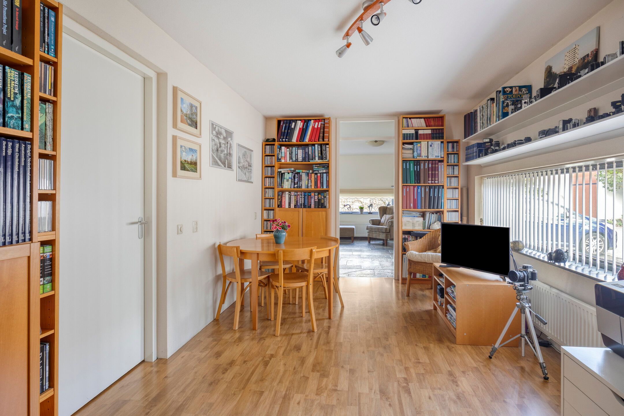 Photo 18 of D. Schellincxstraat 31