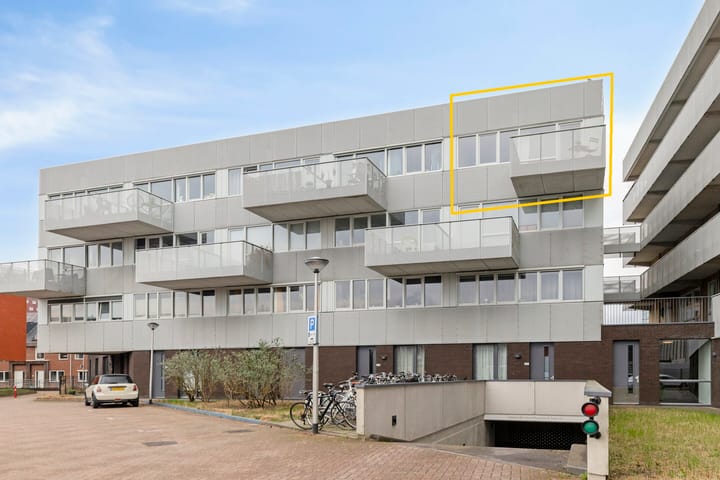 Photo 2 of Piet Mondriaanlaan 129-H