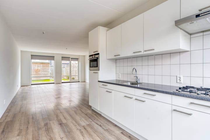 Photo 2 of Bresselaan 24