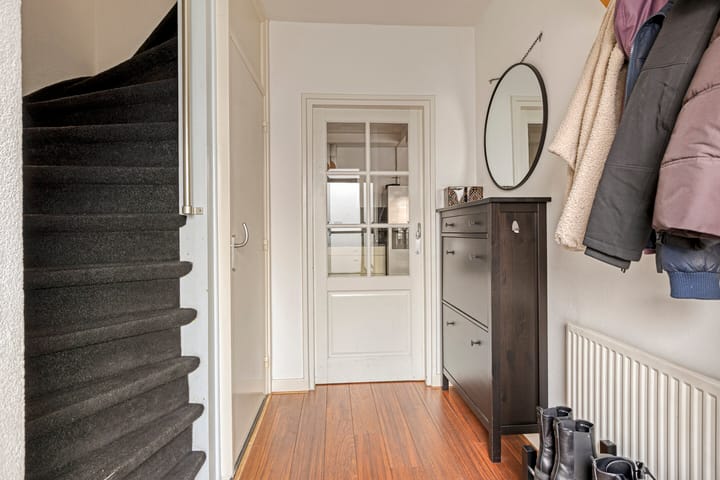 Photo 4 of Tolstraat 5