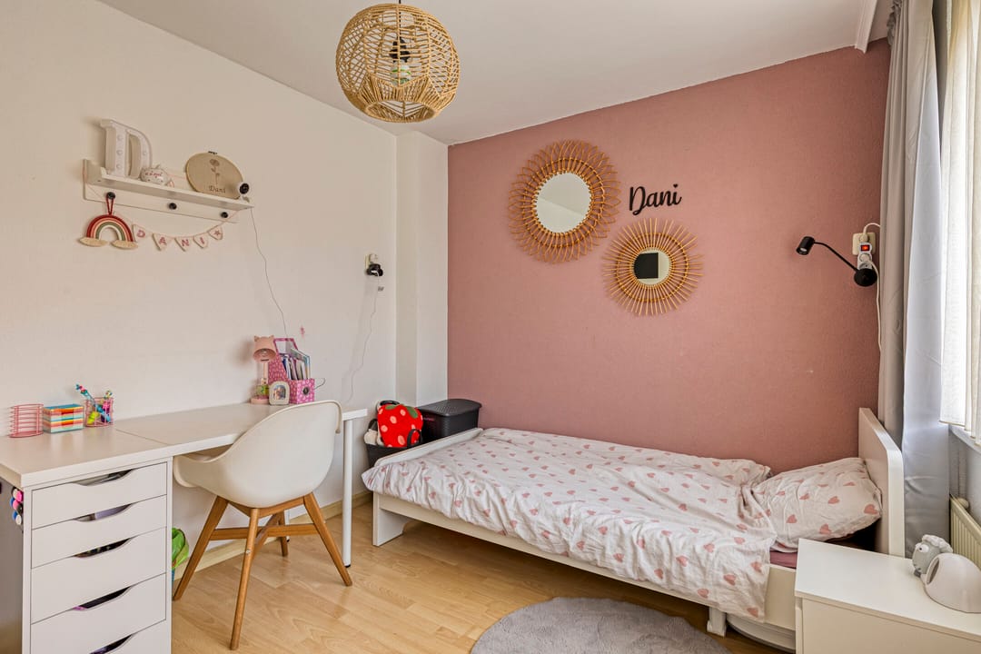 Foto 28 van Tolstraat 5