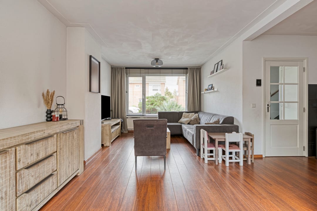 Foto 7 van Tolstraat 5