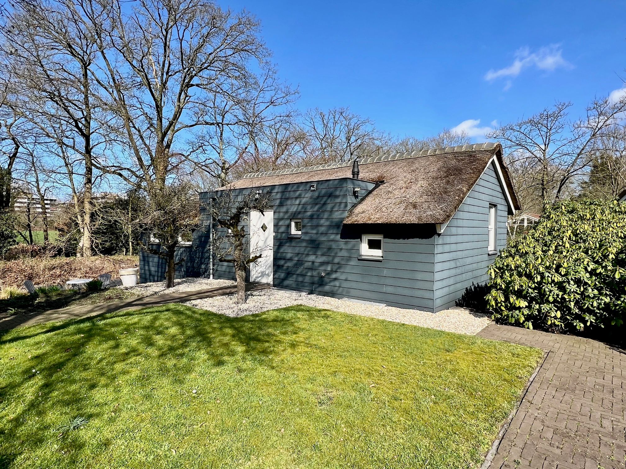 2-bedroom freehold villa in Loosdrecht — photo 1 of 5