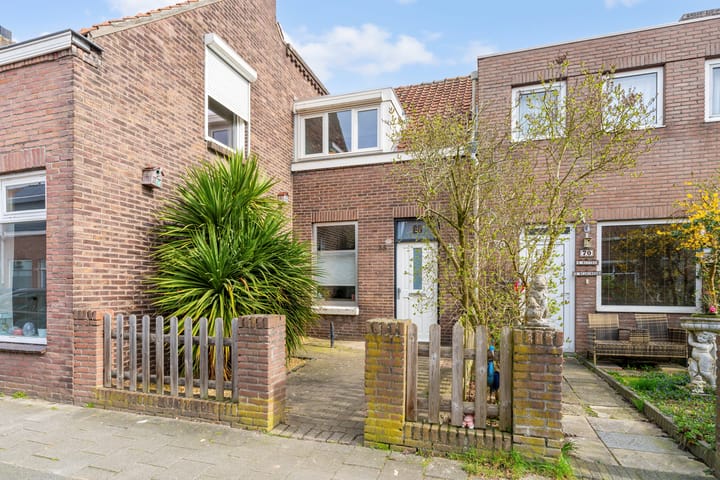 Outshoornstraat 68