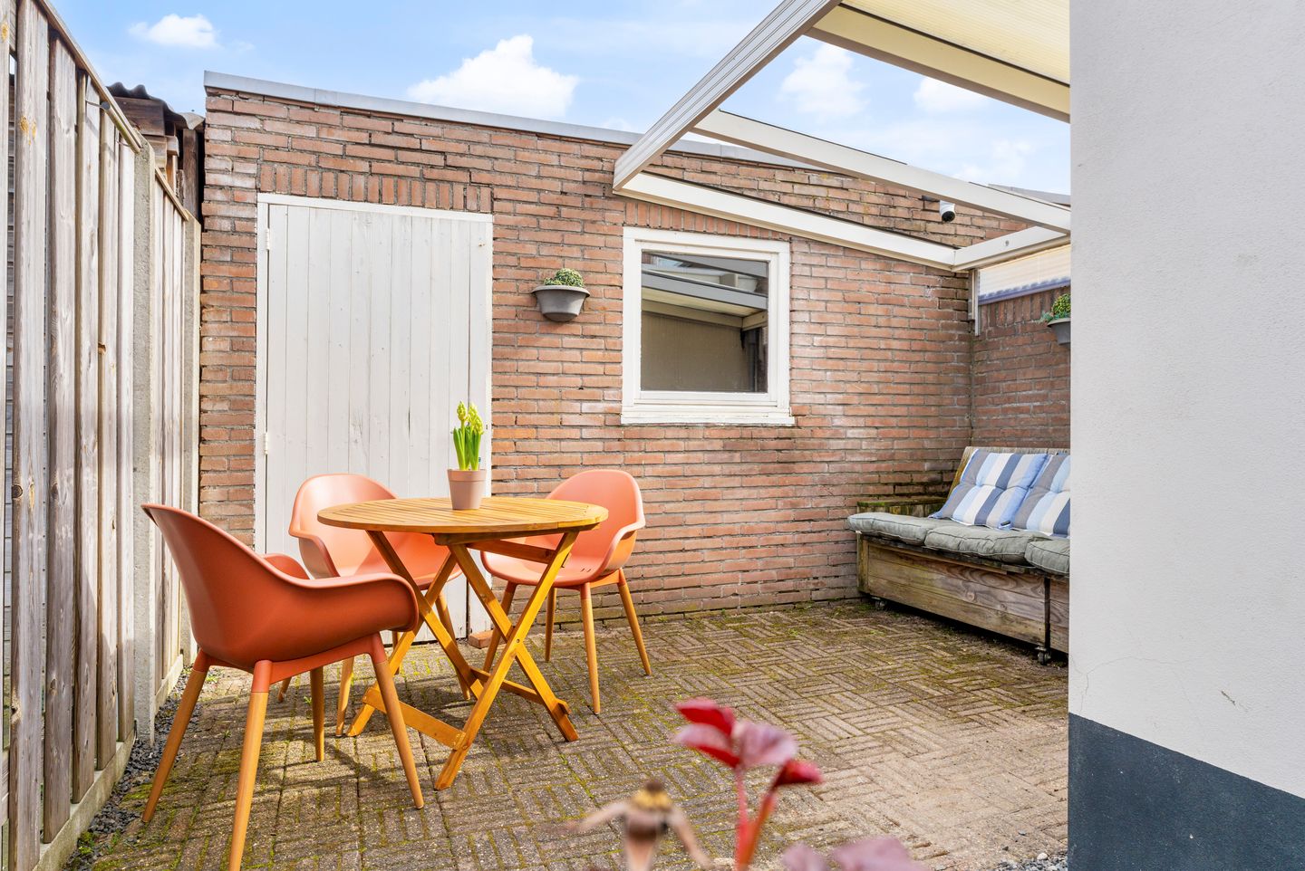 Foto 25 van Outshoornstraat 68