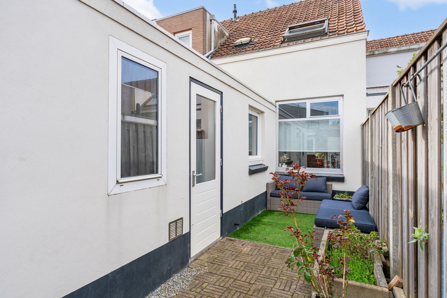 Foto 29 van Outshoornstraat 68