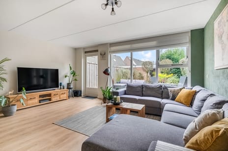 Erasmusstate 98 tertiary image