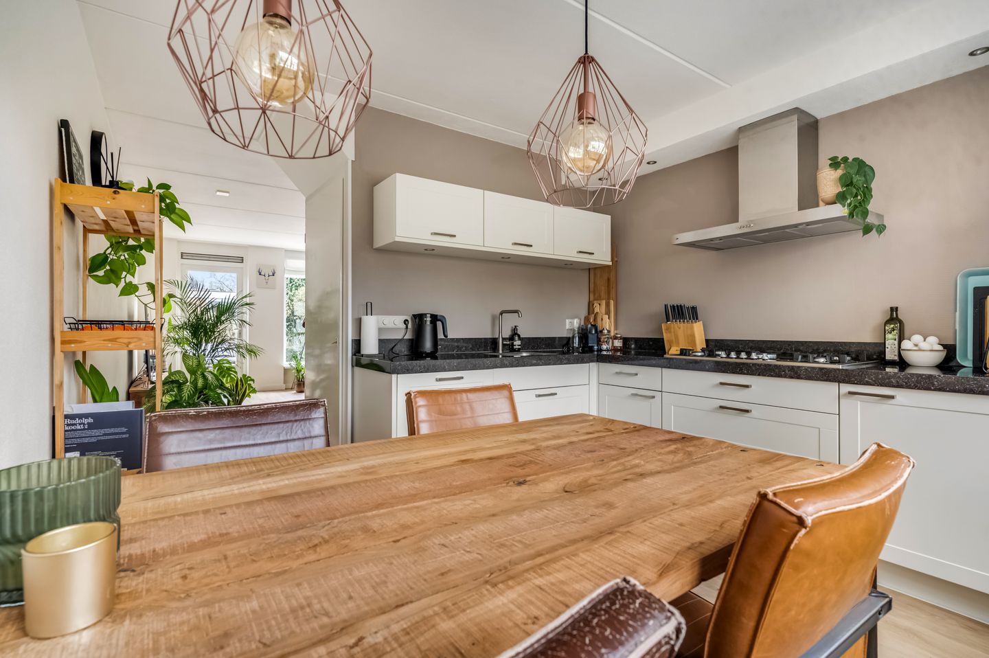 Foto 10 van Erasmusstate 98