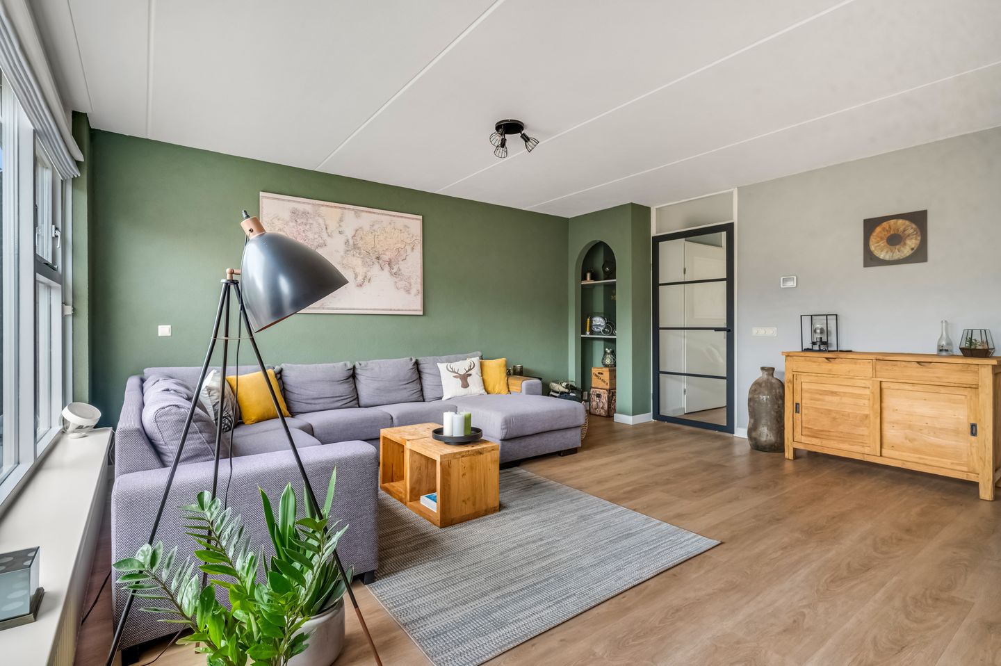 Foto 5 van Erasmusstate 98