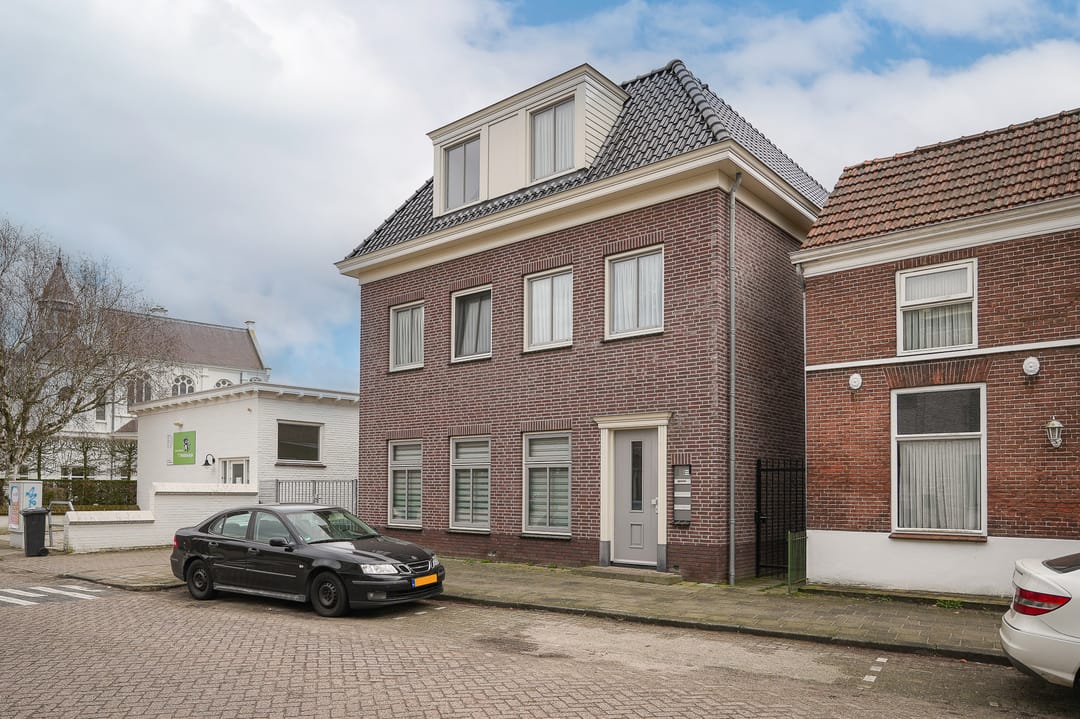 Foto 1 van Voorstraat 77-B