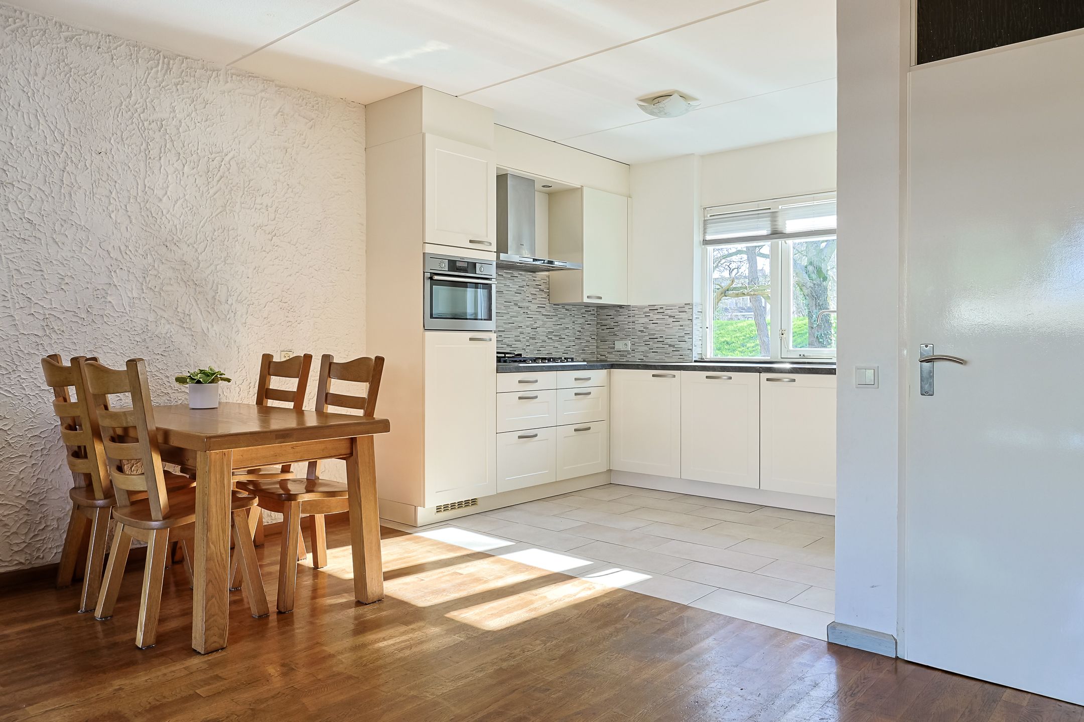 Foto 12 van Doornenburg 104