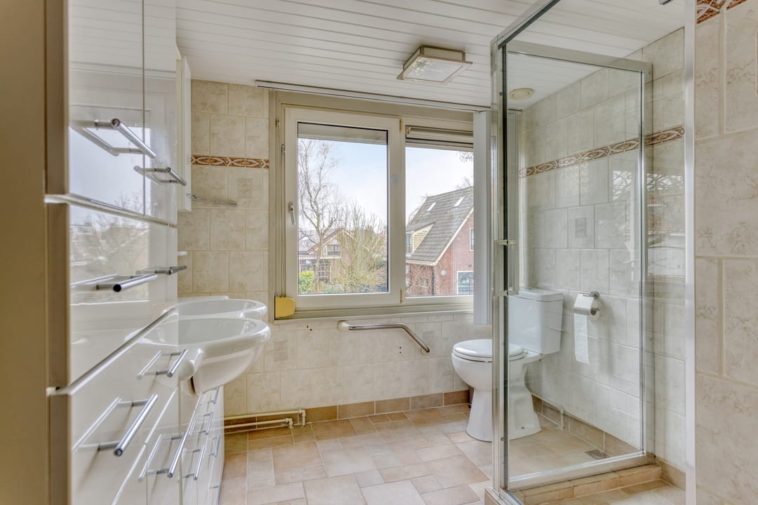 Photo 28 of Breedeweg 18