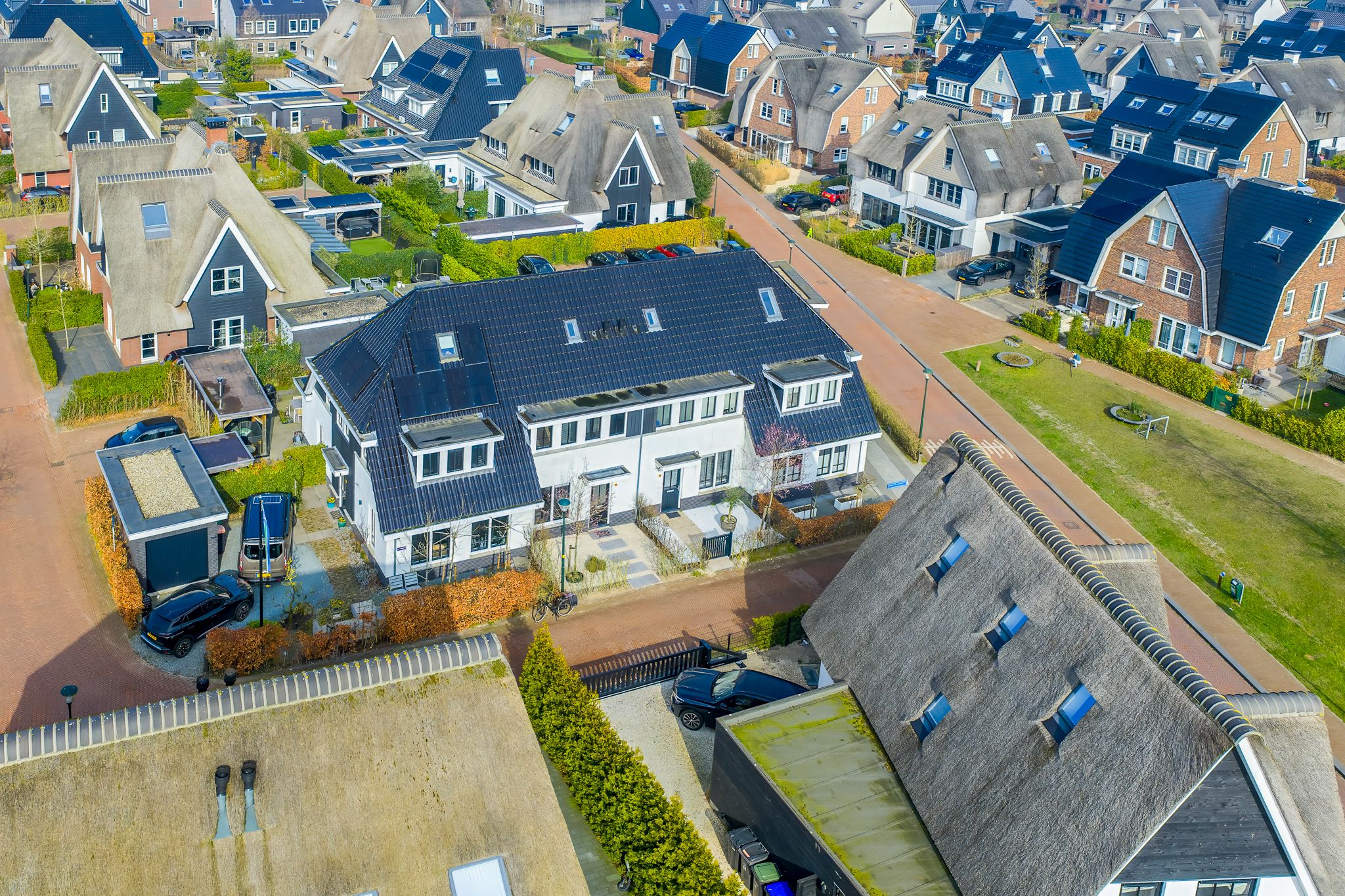 Foto 33 van Adama van Scheltemalaan 13