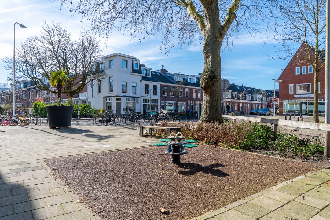 Atmospheric Ground Floor Apartment with Private Garden in Oudwijk — 28
