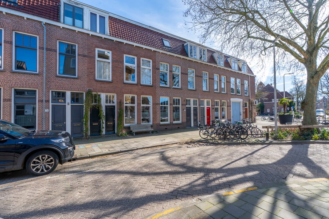 Atmospheric Ground Floor Apartment with Private Garden in Oudwijk — 31