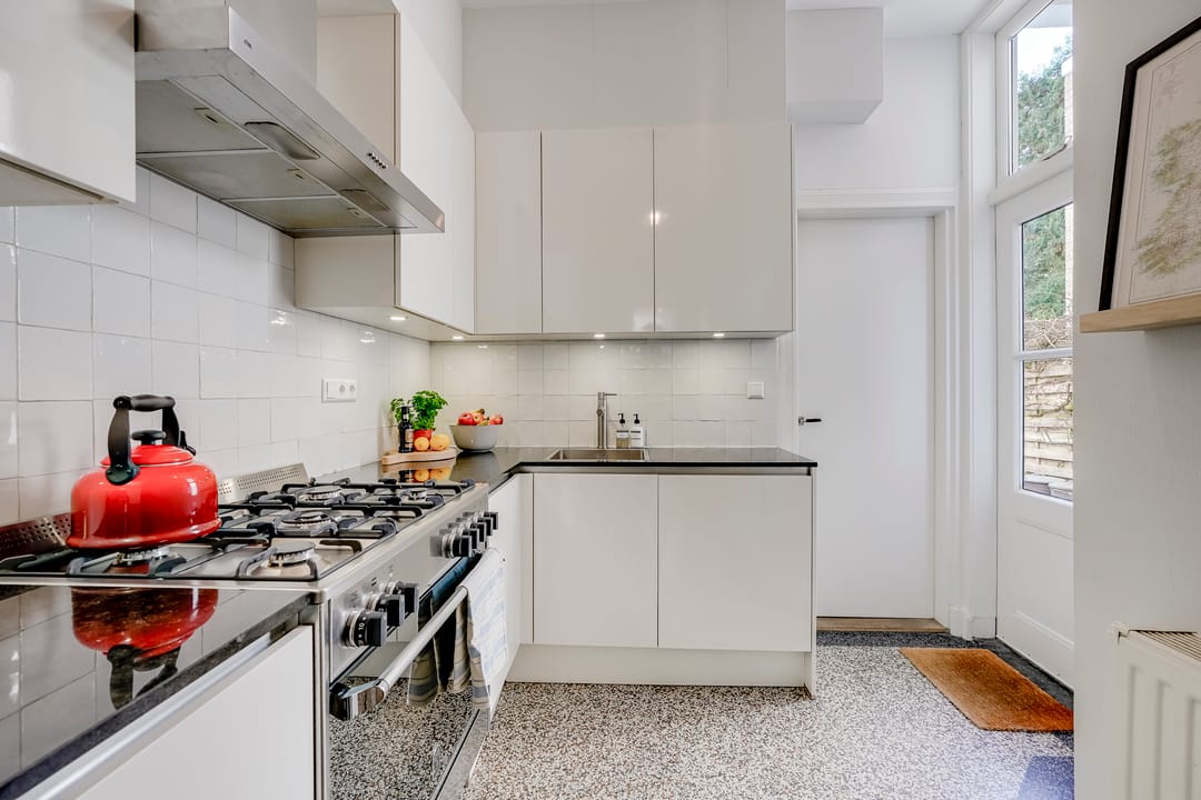 Atmospheric Ground Floor Apartment with Private Garden in Oudwijk — 16