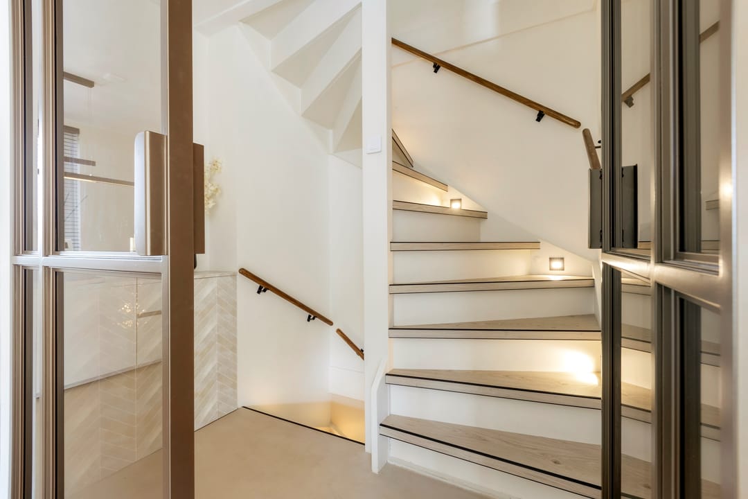 Fully renovated semi-detached family home with A energy label bordering nature — 27
