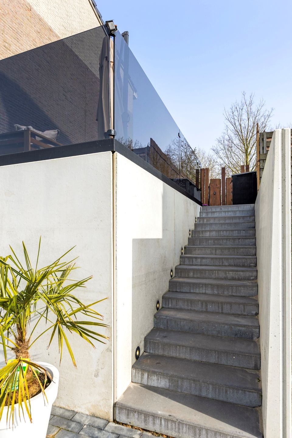 Fully renovated semi-detached family home with A energy label bordering nature — 46