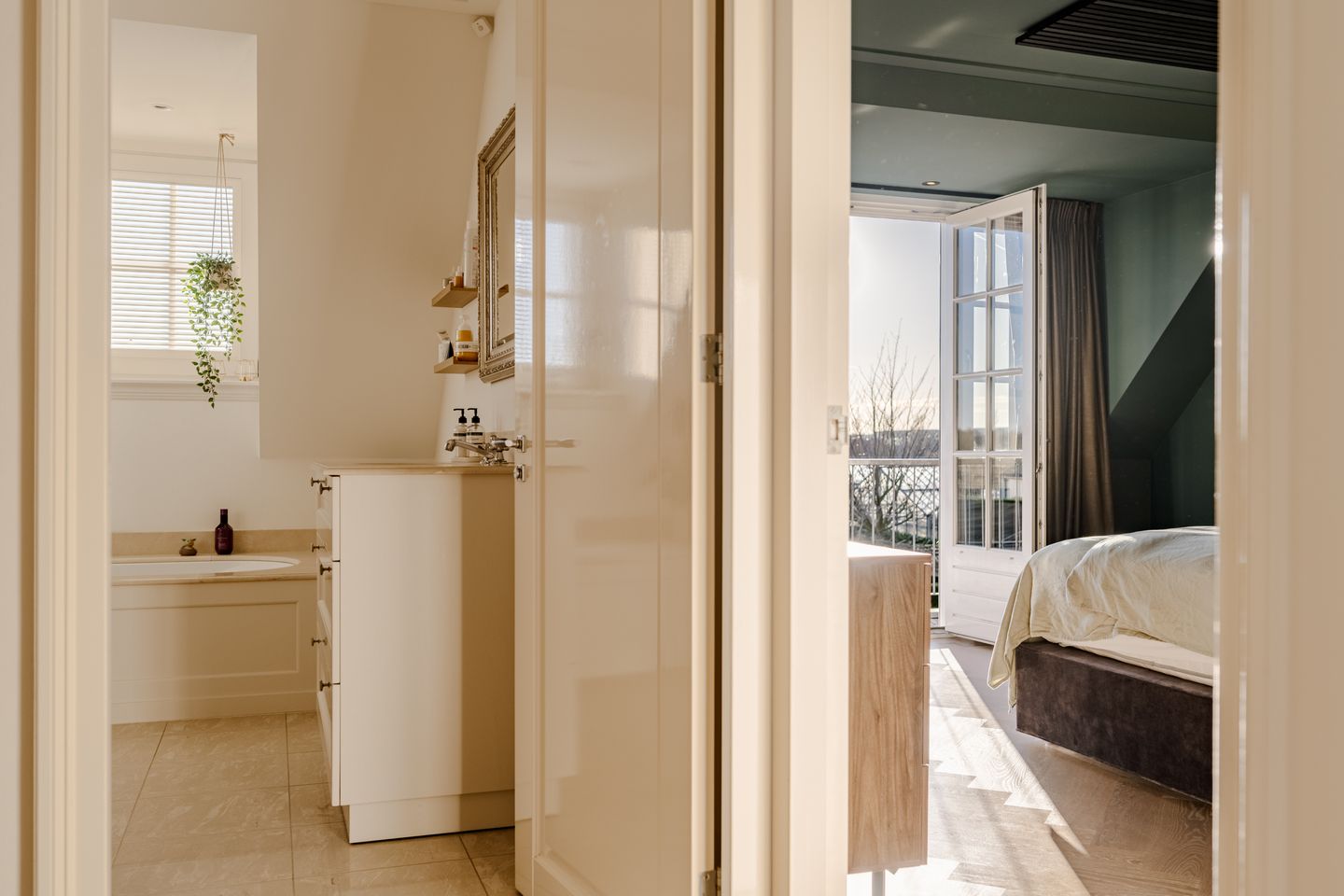 Photo 35 of Oude Kruisweg 128