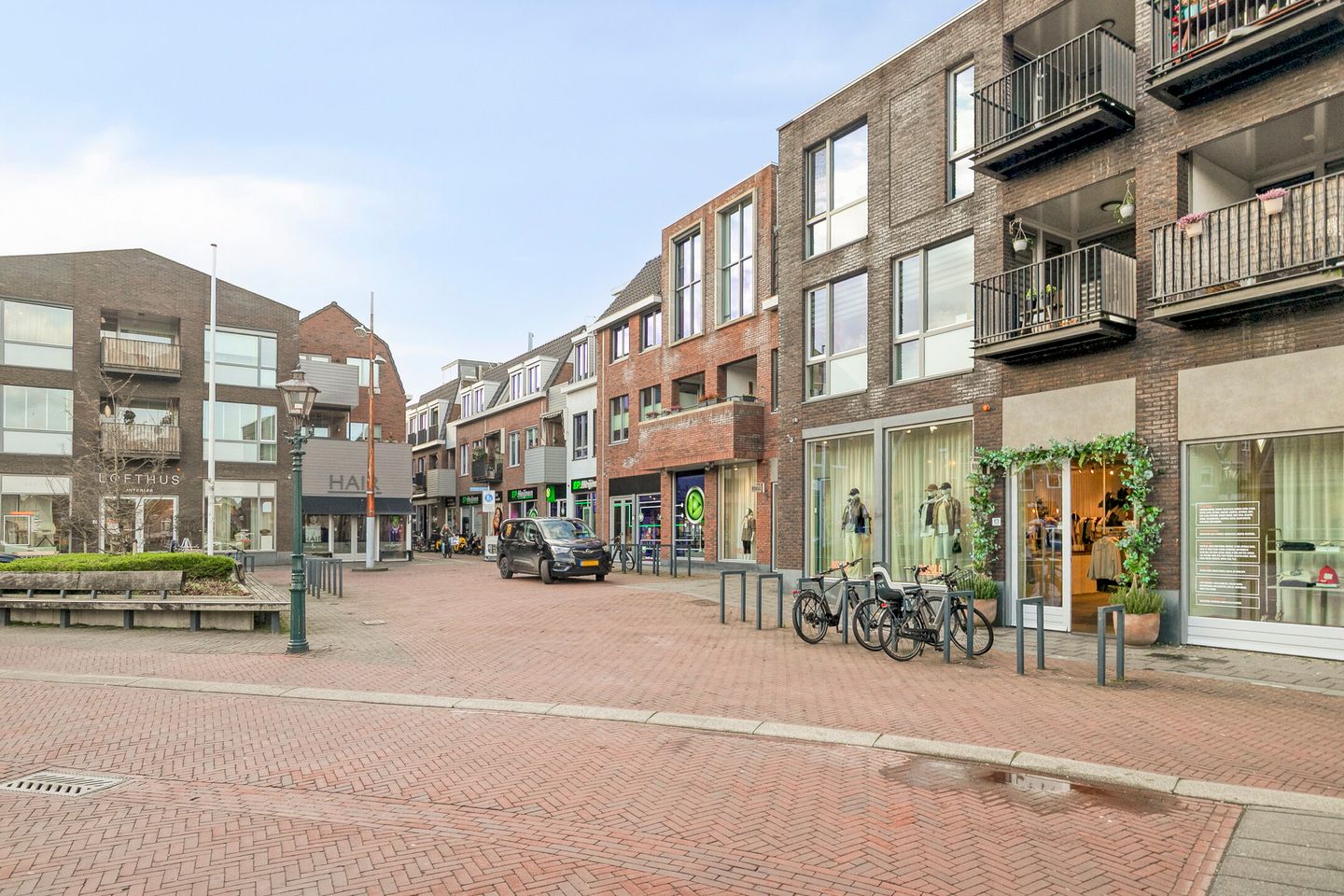 Photo 34 of Nieuwe Schans 76