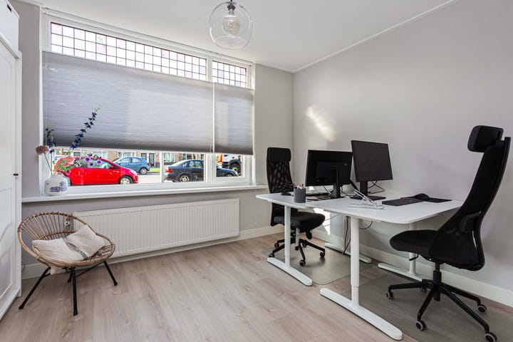 Photo 2 of Van Hoornekade 111