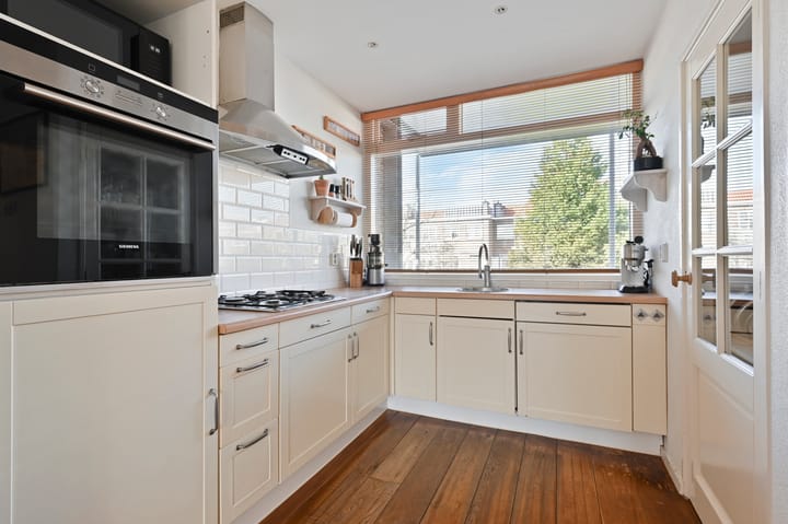 Foto 3 van Lippe-Biesterfeldweg 14-J