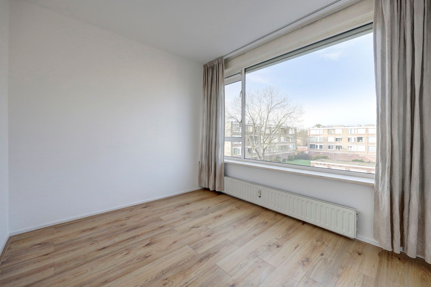 Foto 10 van Stuart Millstraat 14