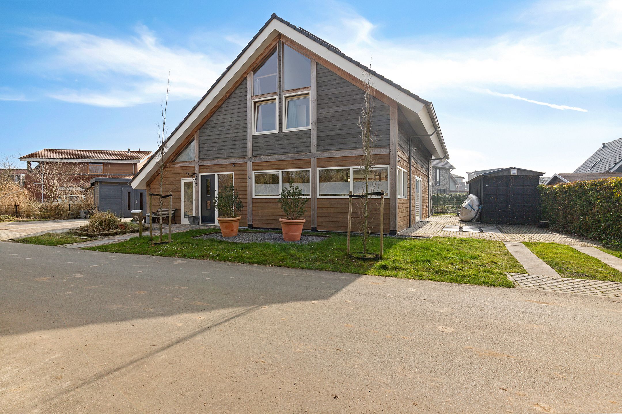 Buying a house in The Netherlands., Staverdense beek 25