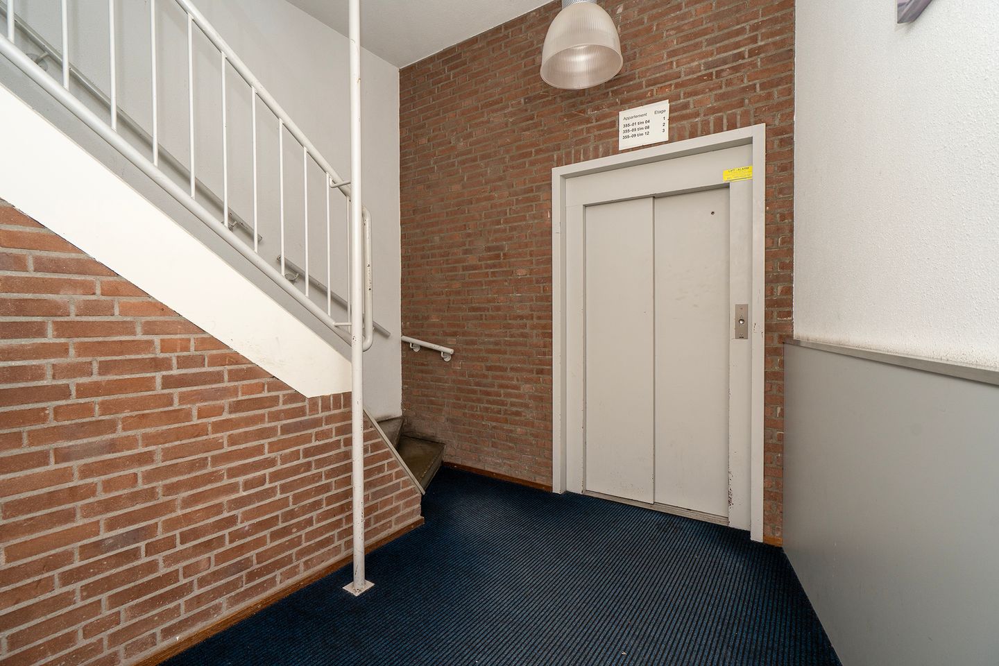 Foto 10 van Stadhuisplein 355-09