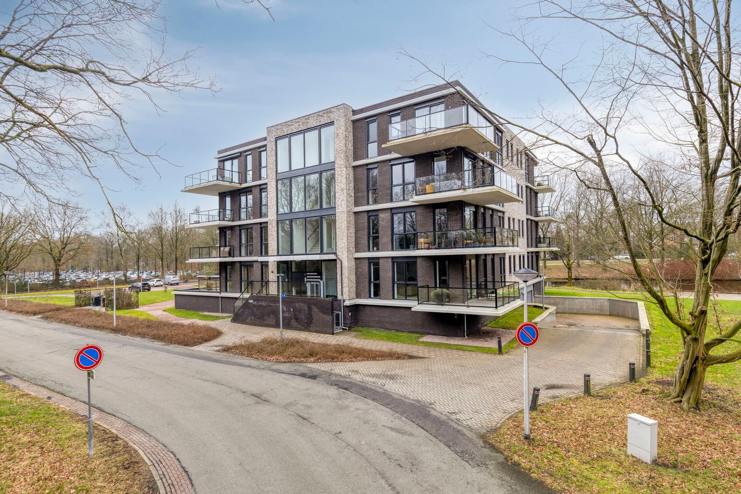 Foto 1 van Nicolaas Beetslaan 1-B4