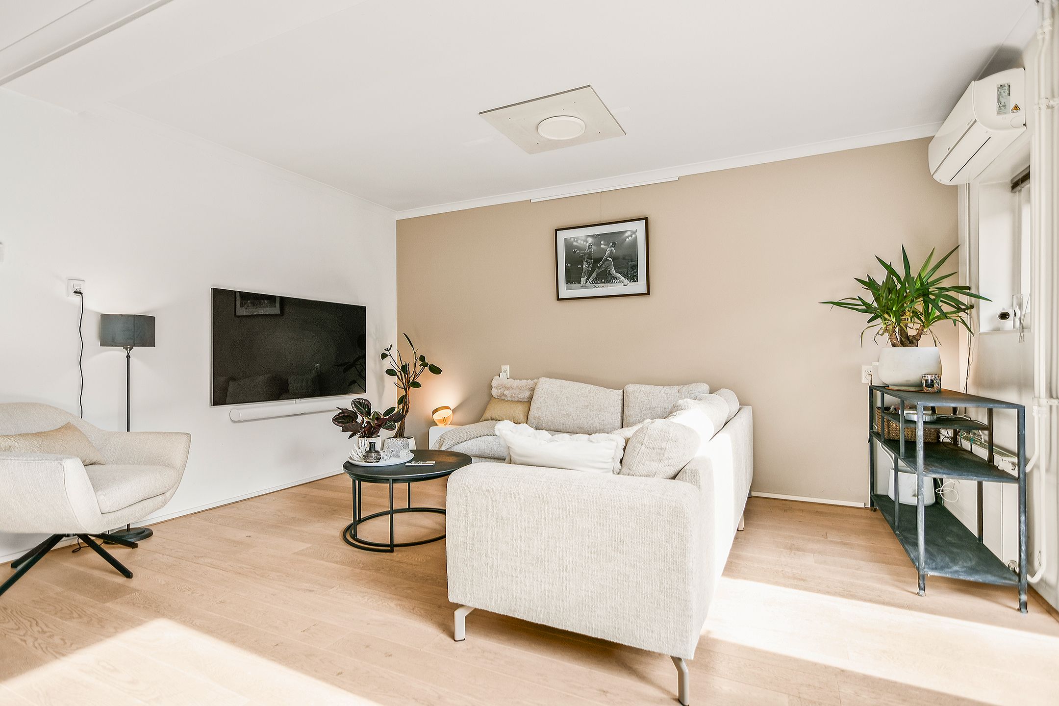 Photo 12 of Stresemannlaan 98