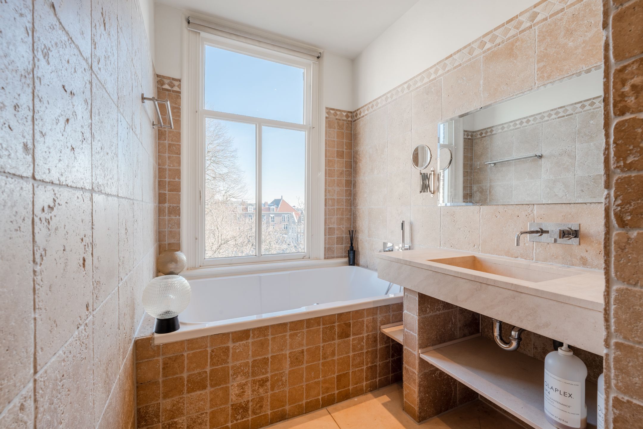 Photo 21 of Hemonystraat 5-2