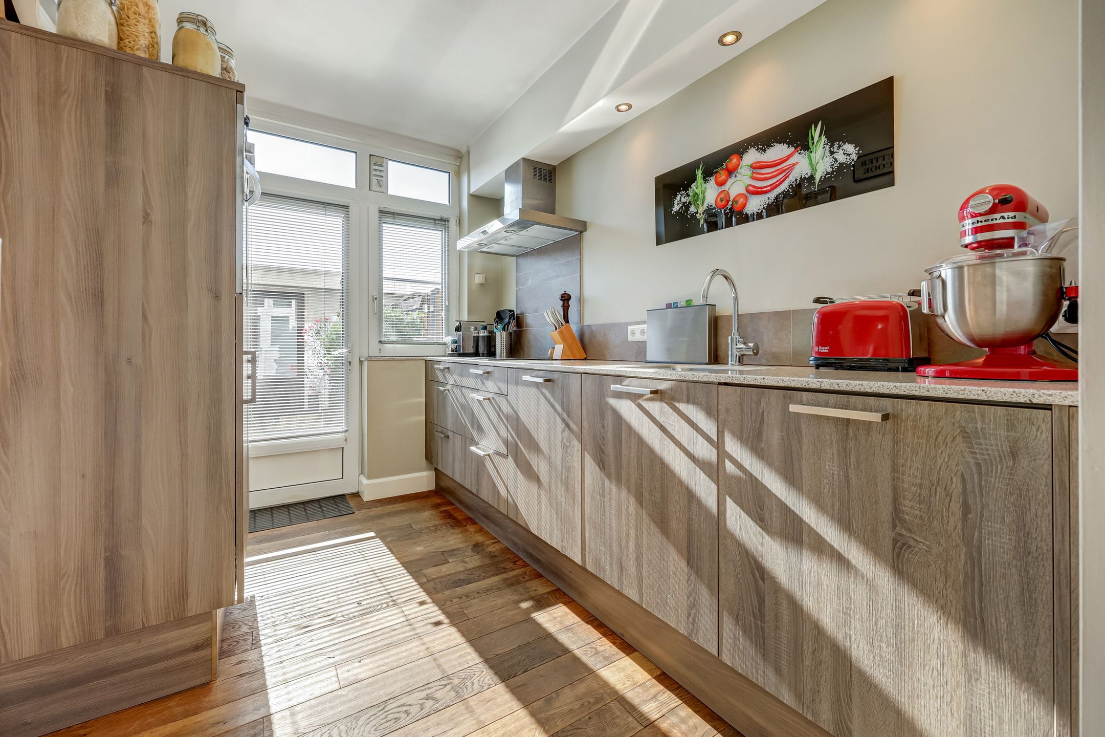 Foto 9 van Adriaen Brouwerstraat 5