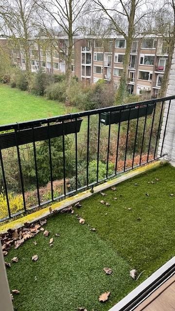 Renovated 4-Room Apartment with Two Balconies in De Bilt Oost — 15