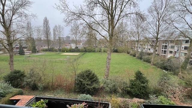 Renovated 4-Room Apartment with Two Balconies in De Bilt Oost — 17