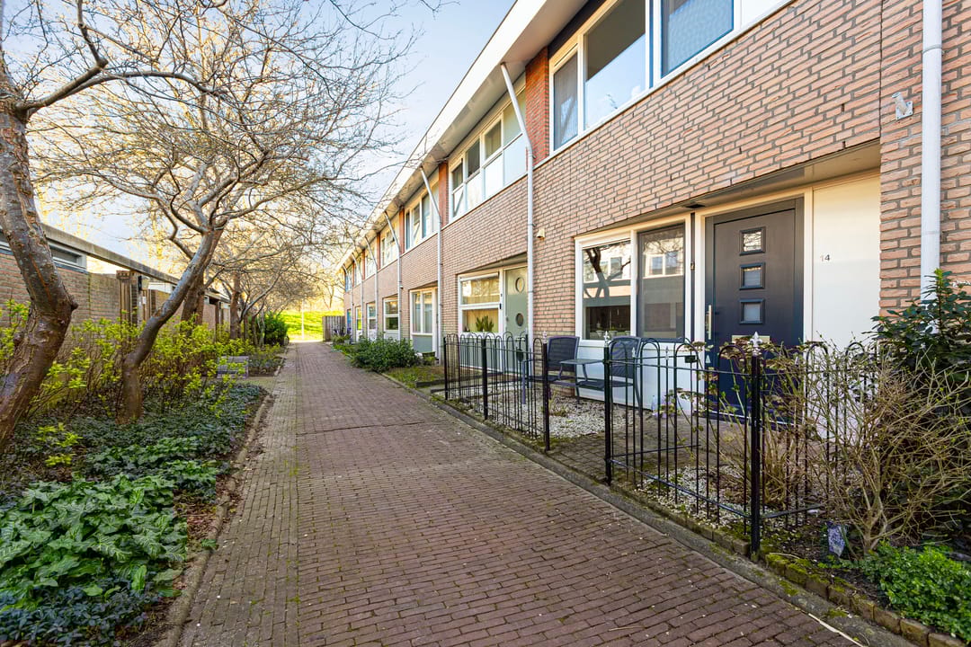 Photo 2 of De Nes 14