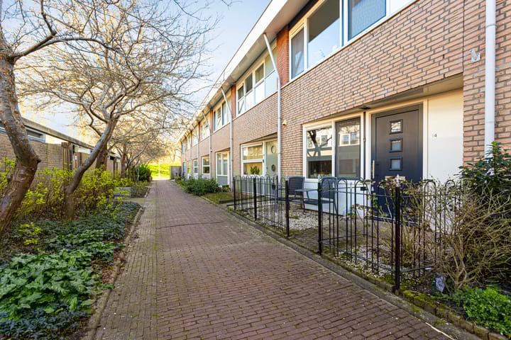 Photo 2 of De Nes 14