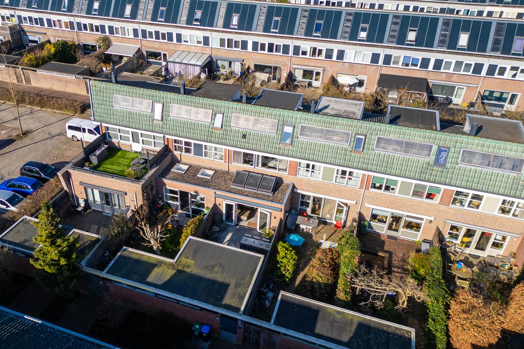 Photo 38 of De Nes 14