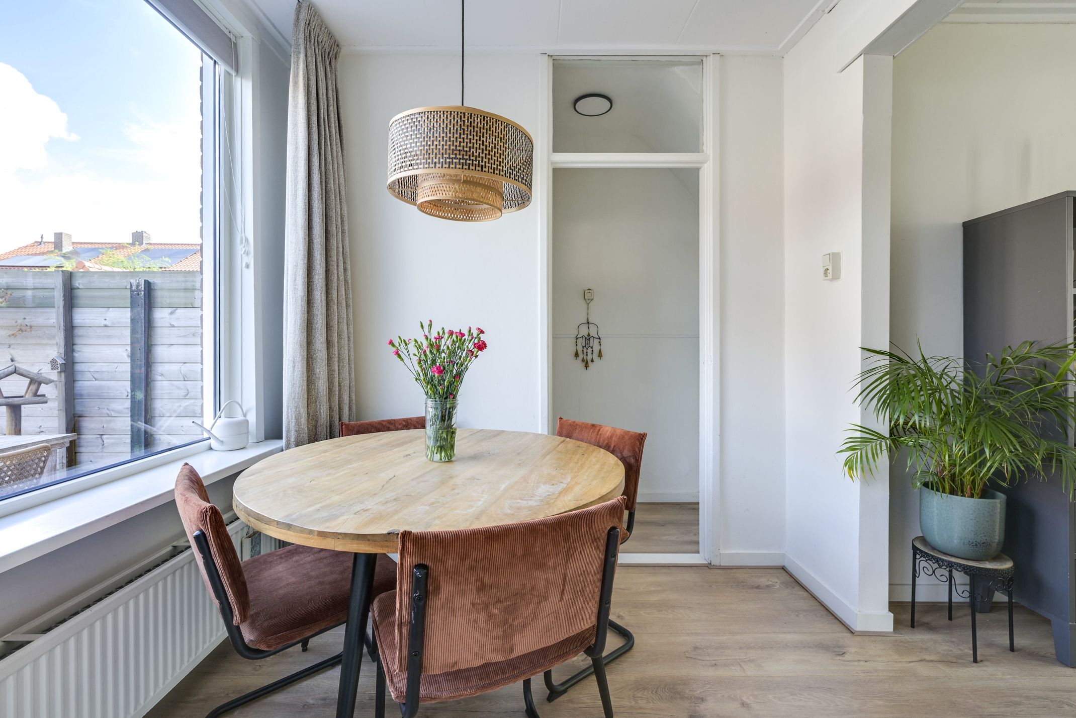 Charming Three-Room Terraced House with Sunny West-Facing Garden in Utrecht Zuilen — 15