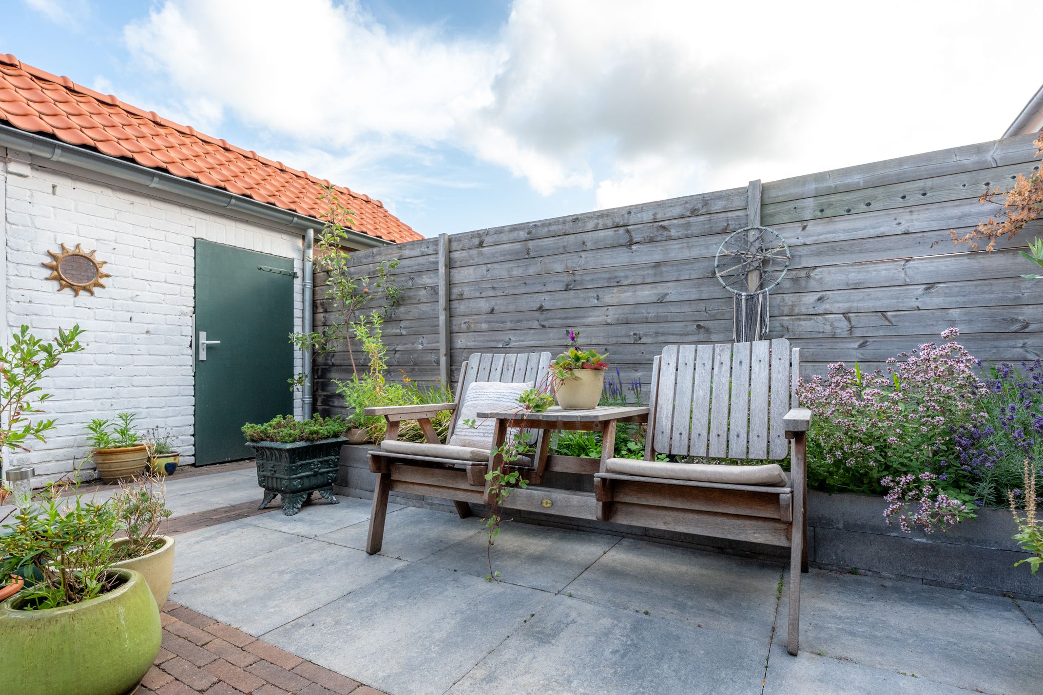 Charming Three-Room Terraced House with Sunny West-Facing Garden in Utrecht Zuilen — 20