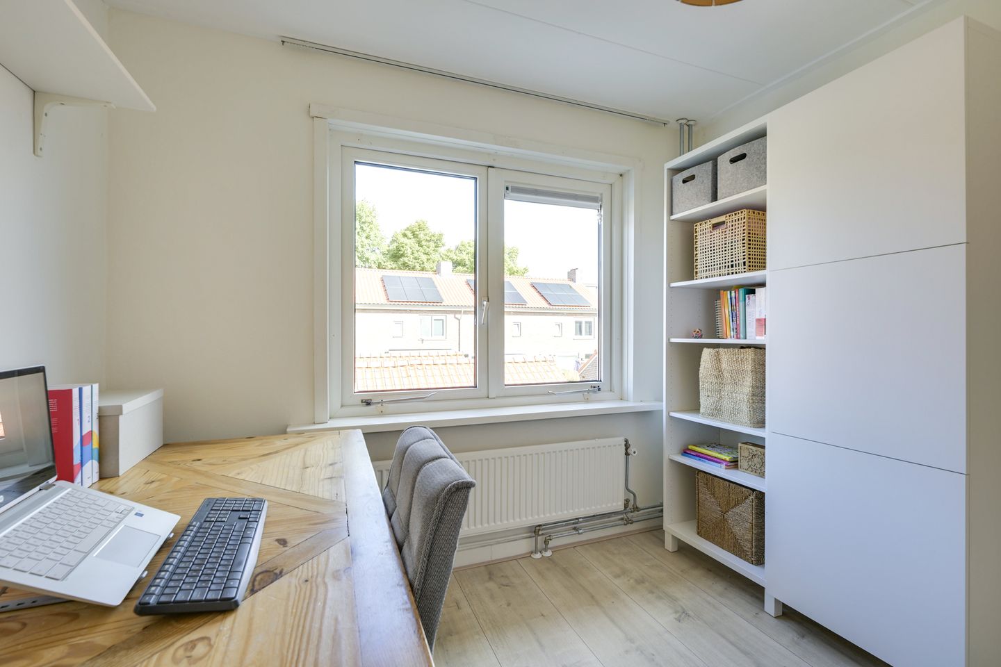 Charming Three-Room Terraced House with Sunny West-Facing Garden in Utrecht Zuilen — 28