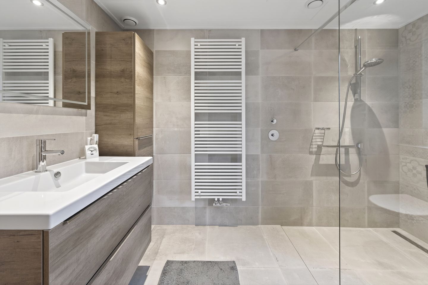 Foto 10 van Troelstralaan 5