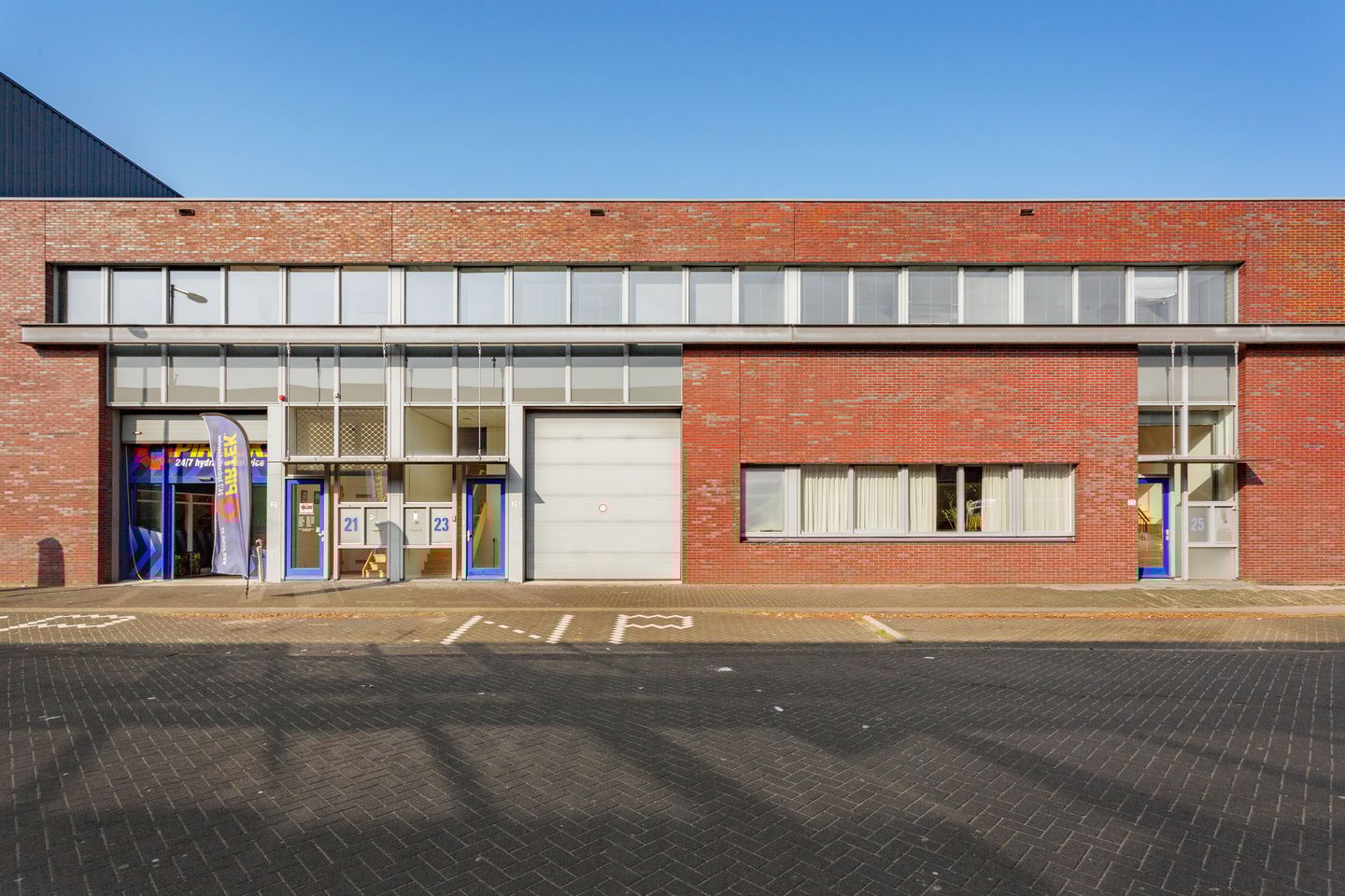 View photo 3 of Analoogstraat 25-27