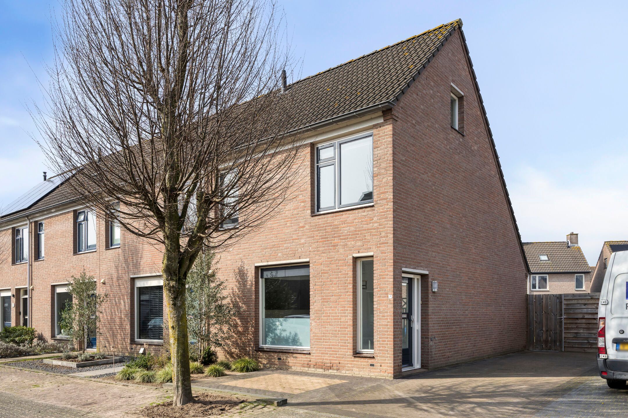 Buying a house in The Netherlands., Nuenveld 7