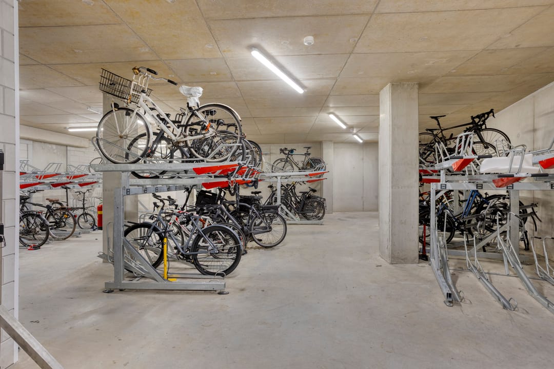 Photo 47 of Radarweg 274