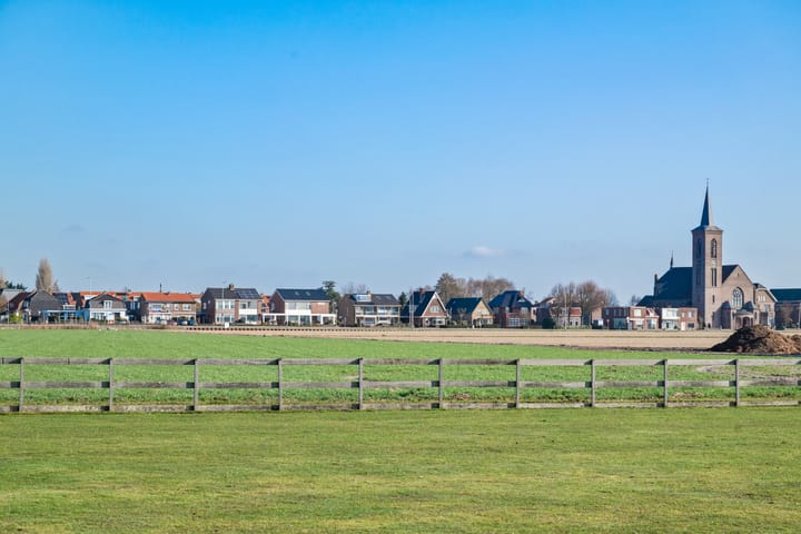 Photo 2 of Beeklaan 4